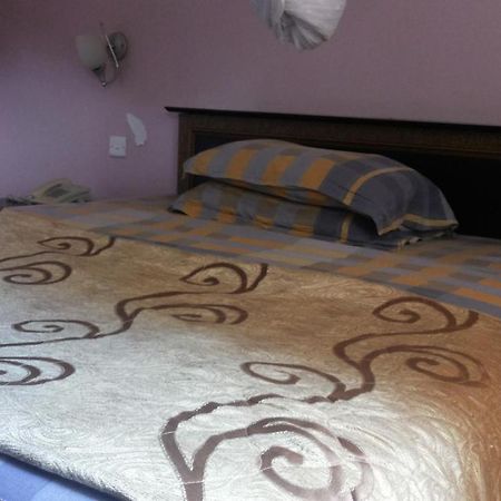 Palema Crown Hotel グル エクステリア 写真
