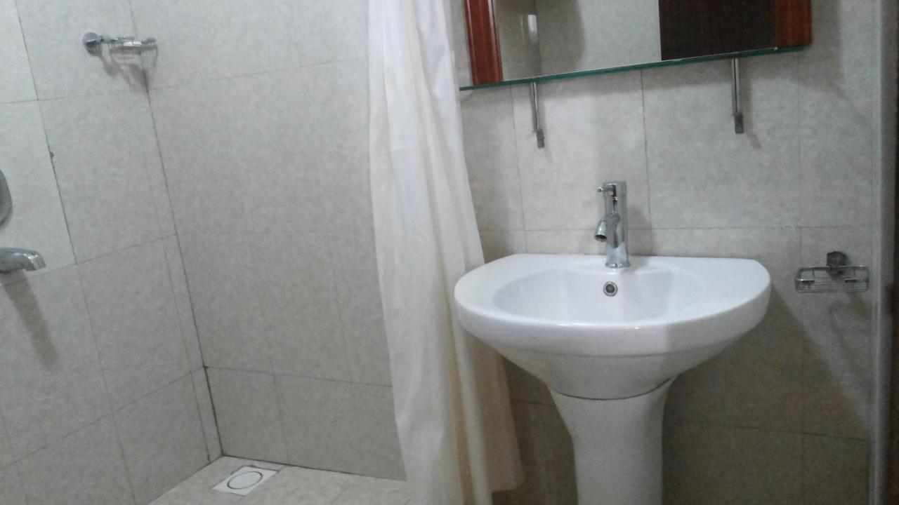Palema Crown Hotel グル エクステリア 写真